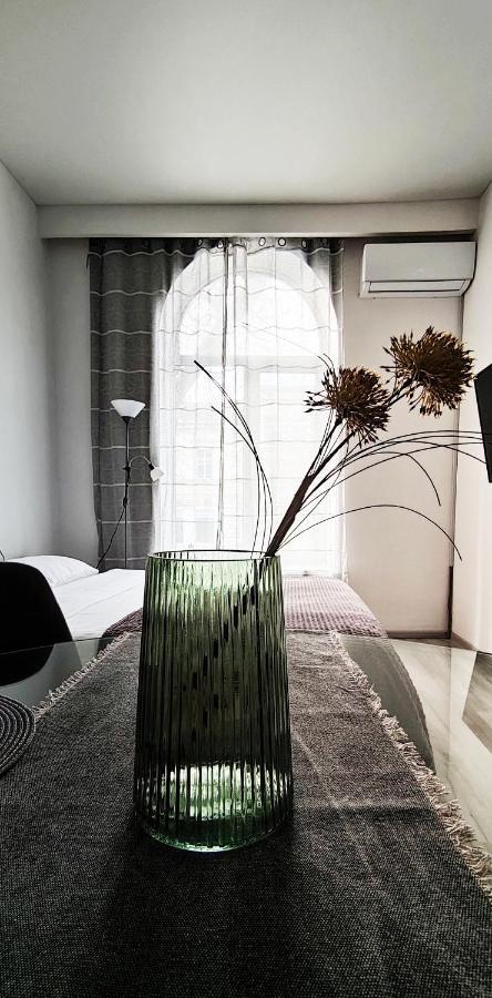 Flat in the city center Odesa Exterior foto