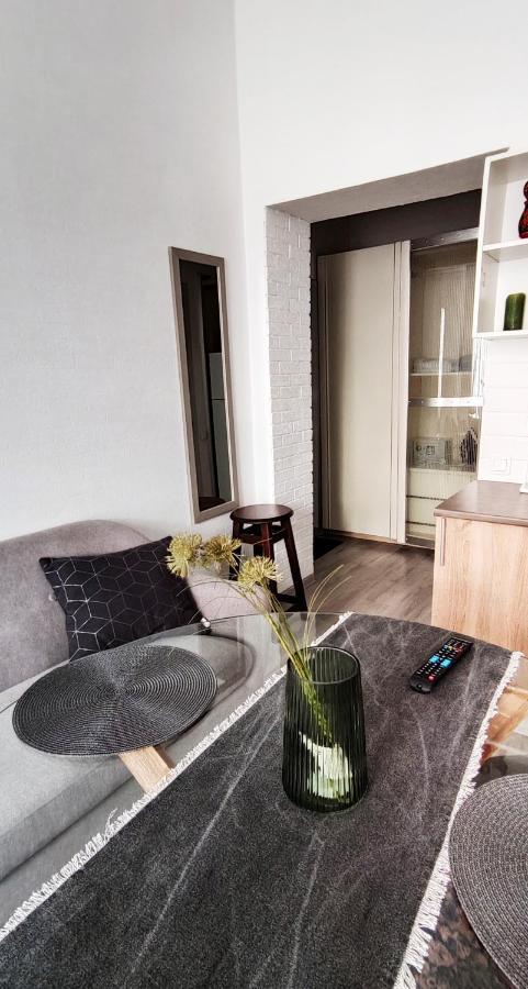 Flat in the city center Odesa Exterior foto