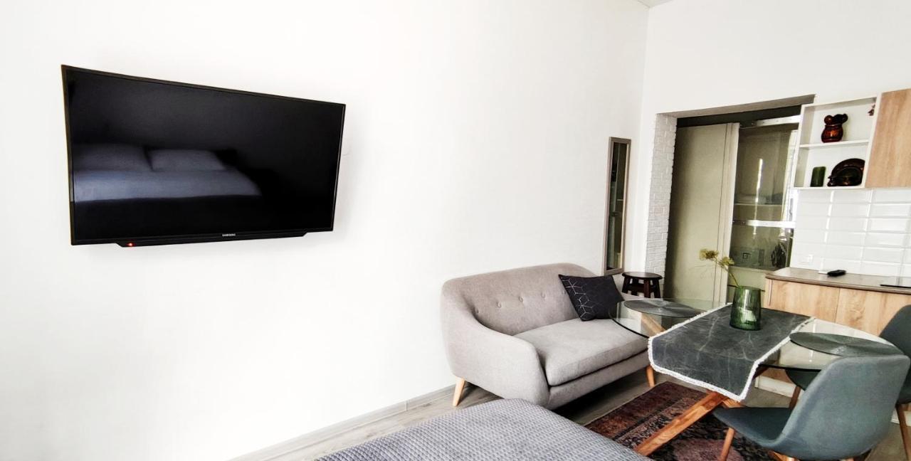 Flat in the city center Odesa Exterior foto